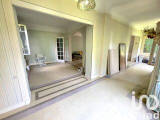  Maison  vendre 8 pices 180 m