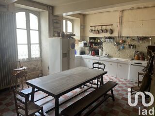  Maison  vendre 15 + pices 530 m