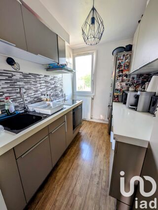  Appartement  vendre 4 pices 66 m