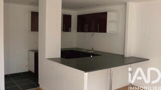  Immeuble � vendre 151 m�