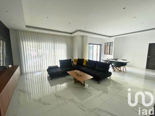  Villa � vendre 8 pi�ces 221 m�