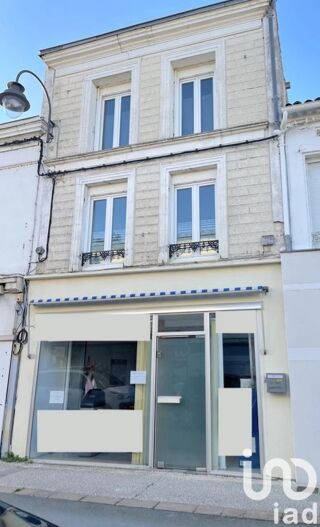  Immeuble  vendre 296 m