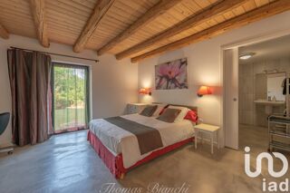  Maison  vendre 6 pices 230 m