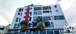  Immeuble � vendre 2180 m�