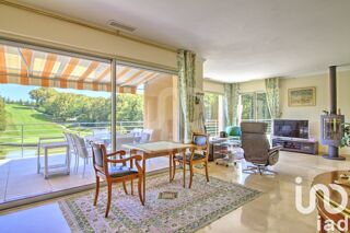  Maison  vendre 7 pices 210 m