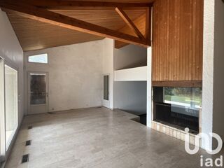  Maison  vendre 7 pices 311 m