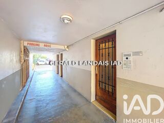  Immeuble � vendre 553 m�