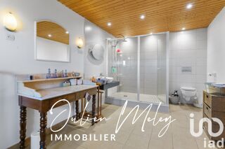  Maison  vendre 10 pices 151 m