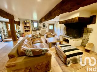 Maison  vendre 10 pices 288 m