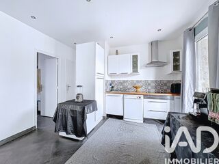  Maison � vendre 8 pi�ces 219 m�