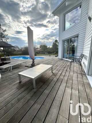  Maison  vendre 6 pices 179 m