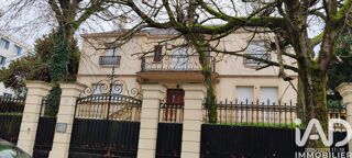  Maison � vendre 12 pi�ces 300 m�