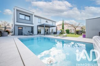  Maison � vendre 8 pi�ces 198 m�