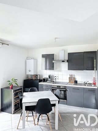  Appartement � vendre 4 pi�ces 80 m�