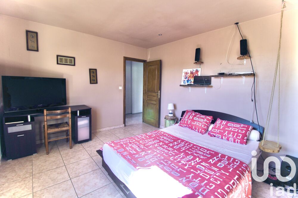  vendre  Maison Chteauneuf-le-Rouge (13790)