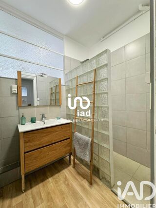  Immeuble � vendre 210 m�