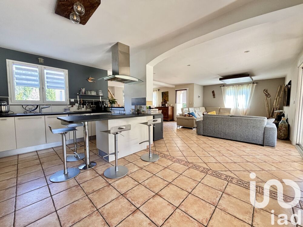 Vente Maison Vente Maison traditionnelle 6 pices Jaujac