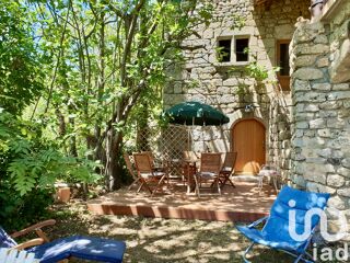  Maison  vendre 10 pices 210 m