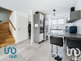  Maison  vendre 4 pices 82 m