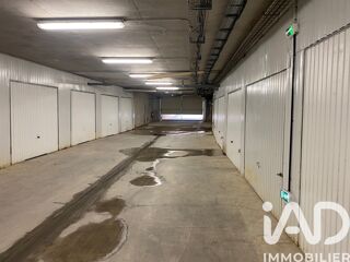  Parking / Garage � vendre 27 m�