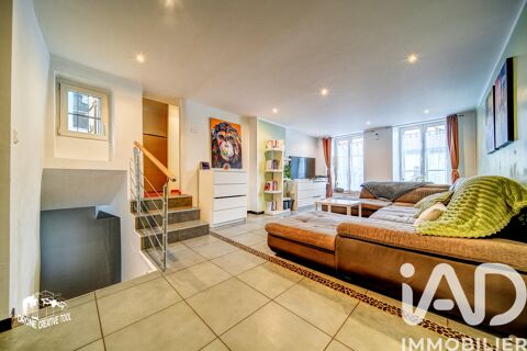   Vente Maison/villa 6 pi�ces Maison - 6 pi�ce(s) - 176 m�