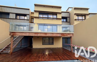  Maison � vendre 5 pi�ces 240 m�