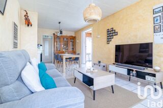  Maison  vendre 9 pices 200 m