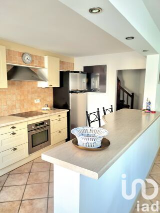  Maison  vendre 6 pices 158 m