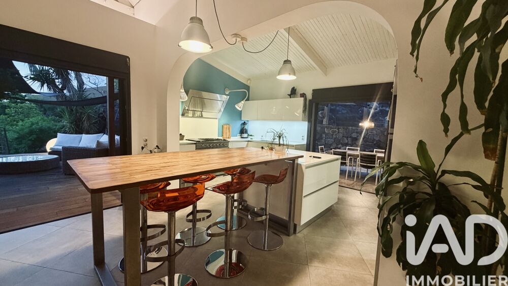 � vendre  Maison Saint-Gilles Les Bains (97434)