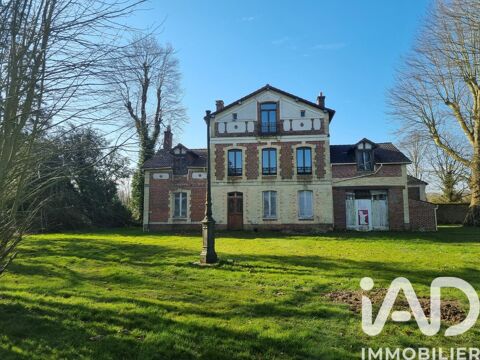   Vente Maison/villa 8 pi�ces Maison - 8 pi�ce(s) - 213 m�