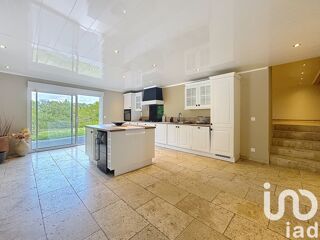  Maison � vendre 5 pi�ces 230 m�