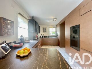  Maison � vendre 8 pi�ces 213 m�