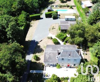  Maison  vendre 9 pices 330 m