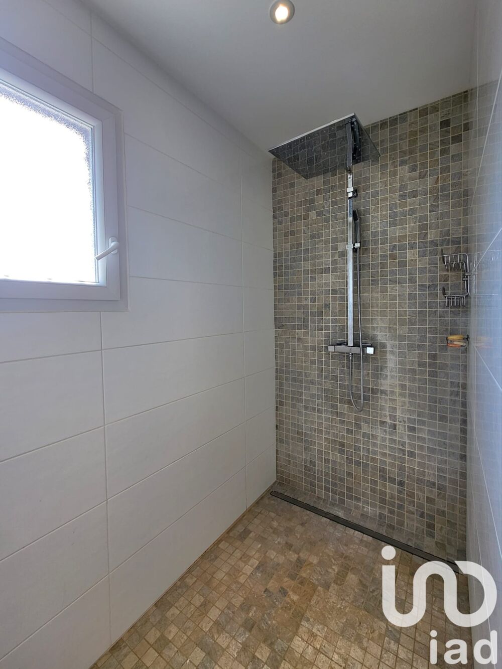  vendre  Villa Viviers-du-Lac (73420)
