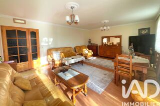  Maison � vendre 8 pi�ces 215 m�