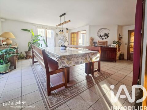   Vente Maison de village 6 pi�ces Maison - 6 pi�ce(s) - 140 m�