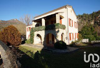  Maison � vendre 10 pi�ces 235 m�