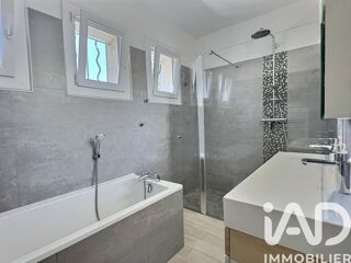  Maison � vendre 10 pi�ces 250 m�