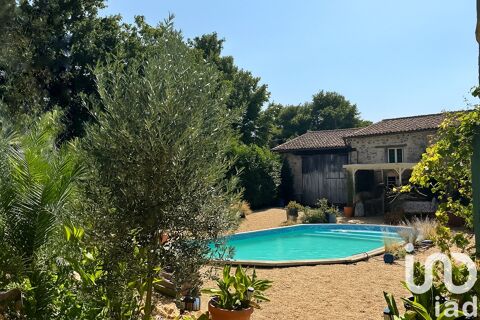   Vente Maison/villa 8 pi�ces Maison - 8 pi�ce(s) - 244 m�