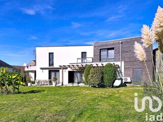  Maison  vendre 7 pices 164 m