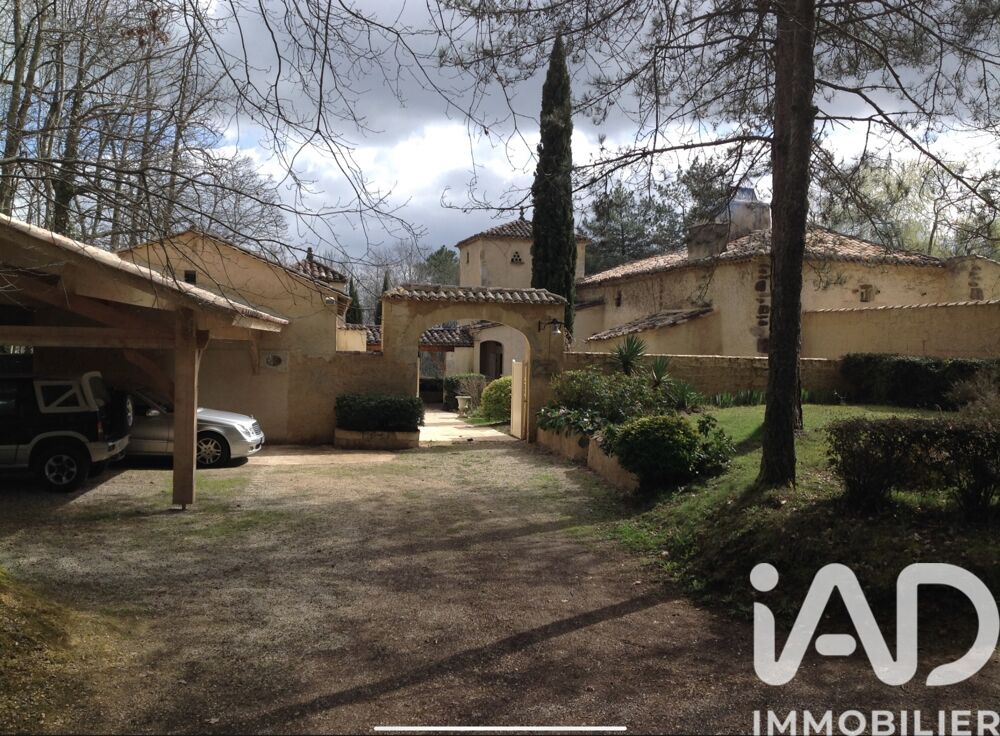 � vendre  Maison Mazeyrolles (24550)