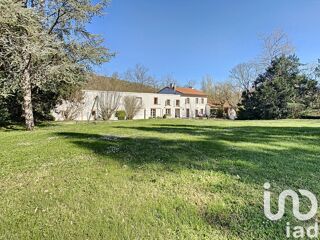  Maison  vendre 12 pices 331 m