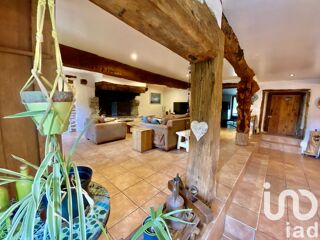  Maison  vendre 10 pices 288 m
