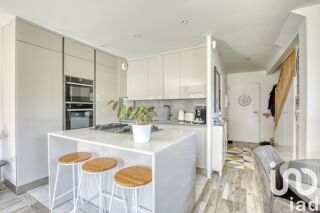  Maison  vendre 5 pices 82 m