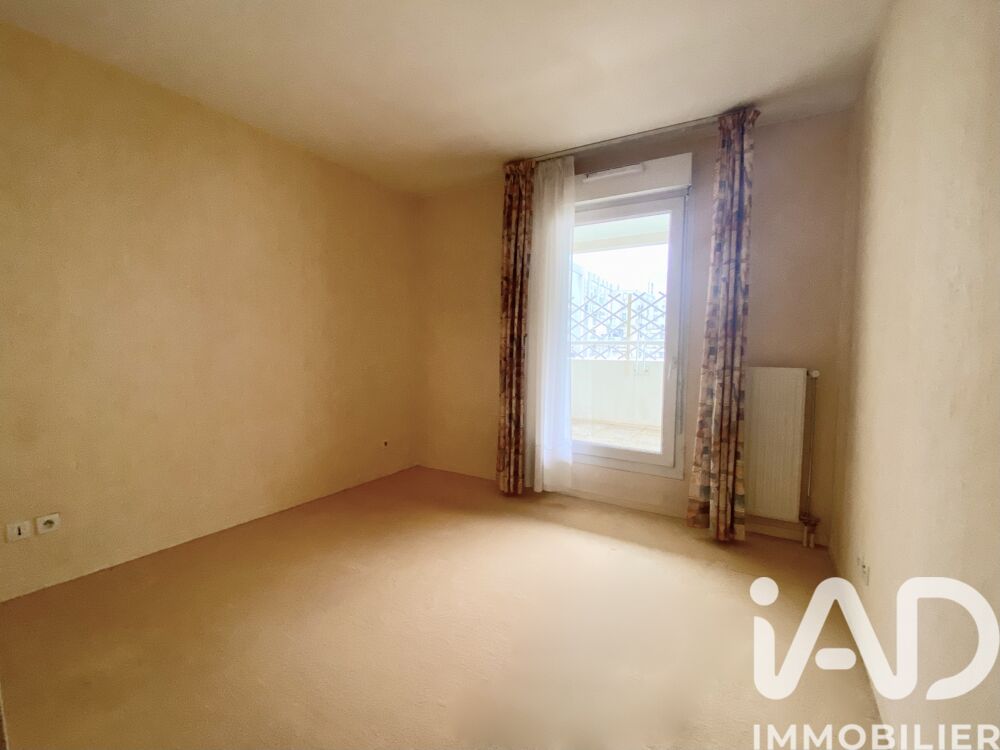 � vendre  Appartement Courbevoie (92400)