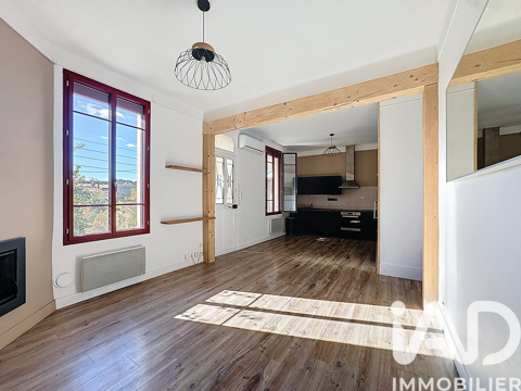   Location Maison/villa 4 pices Maison - 4 pice(s) - 100 m