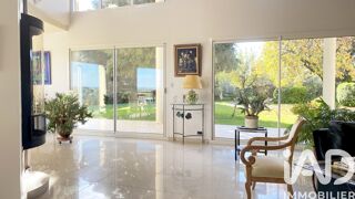  Villa � vendre 7 pi�ces 311 m�