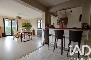  Maison � vendre 8 pi�ces 165 m�