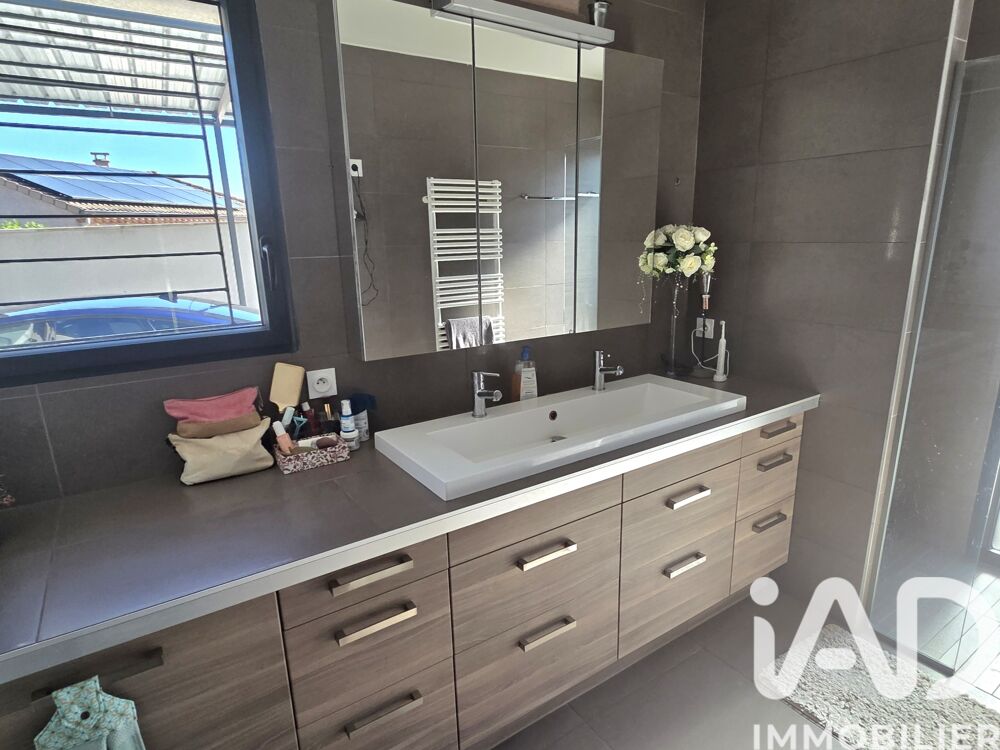 � vendre  Villa Beausemblant (26240)