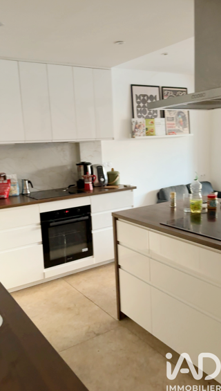  Immeuble � vendre 308 m�